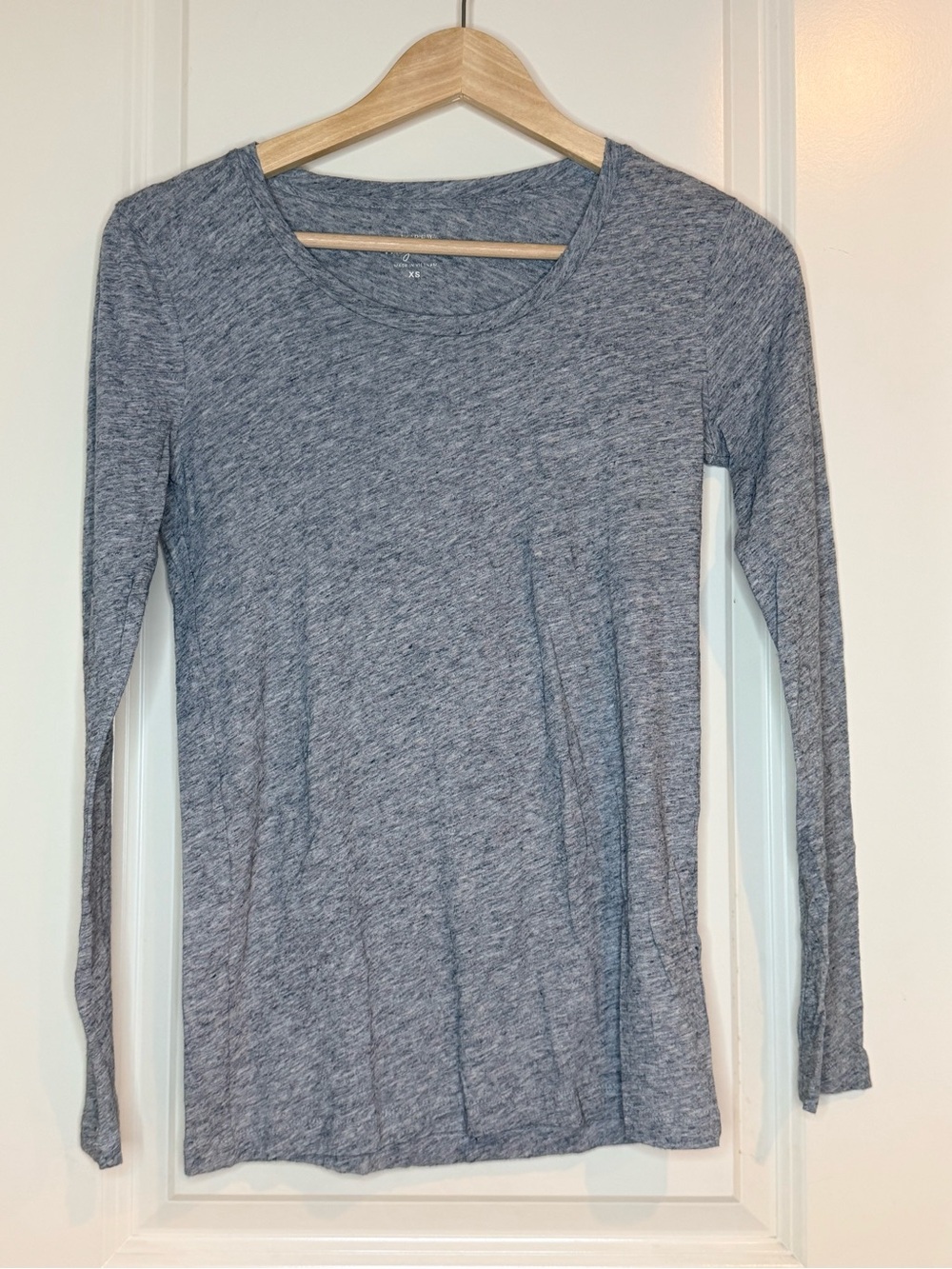 ✨ J.Crew Vintage Cotton Gray Marled Long Sleeve Tee XS - Picture 3 of 5